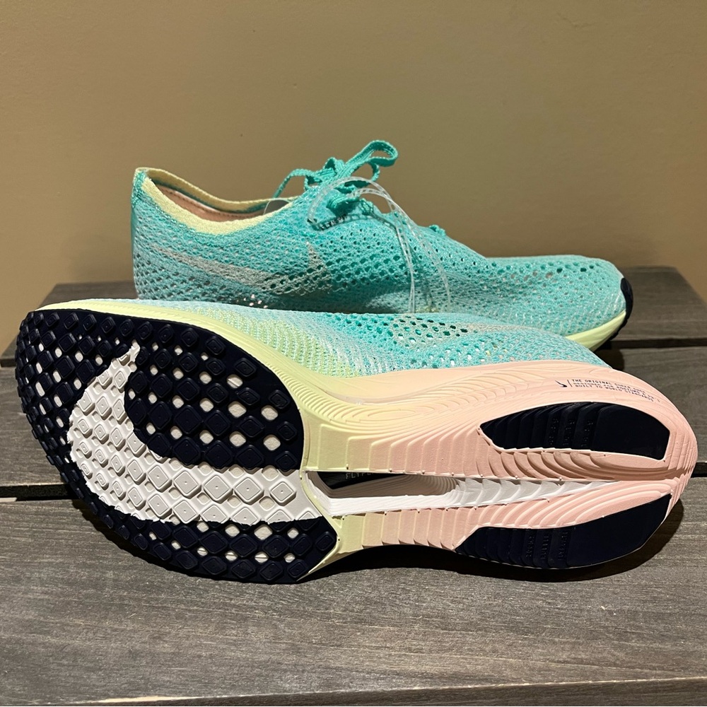 Nike Womens ZoomX VaporFly Next% 3 'Mint Foam Sunset Tint' Sz 7.5 - Picture 2 of 10